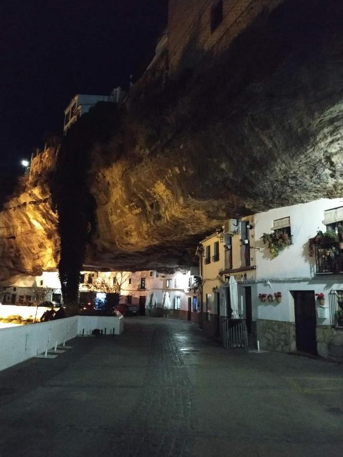 Apartamento Entrecaminos Setenil De Las Bodegas Exterior foto